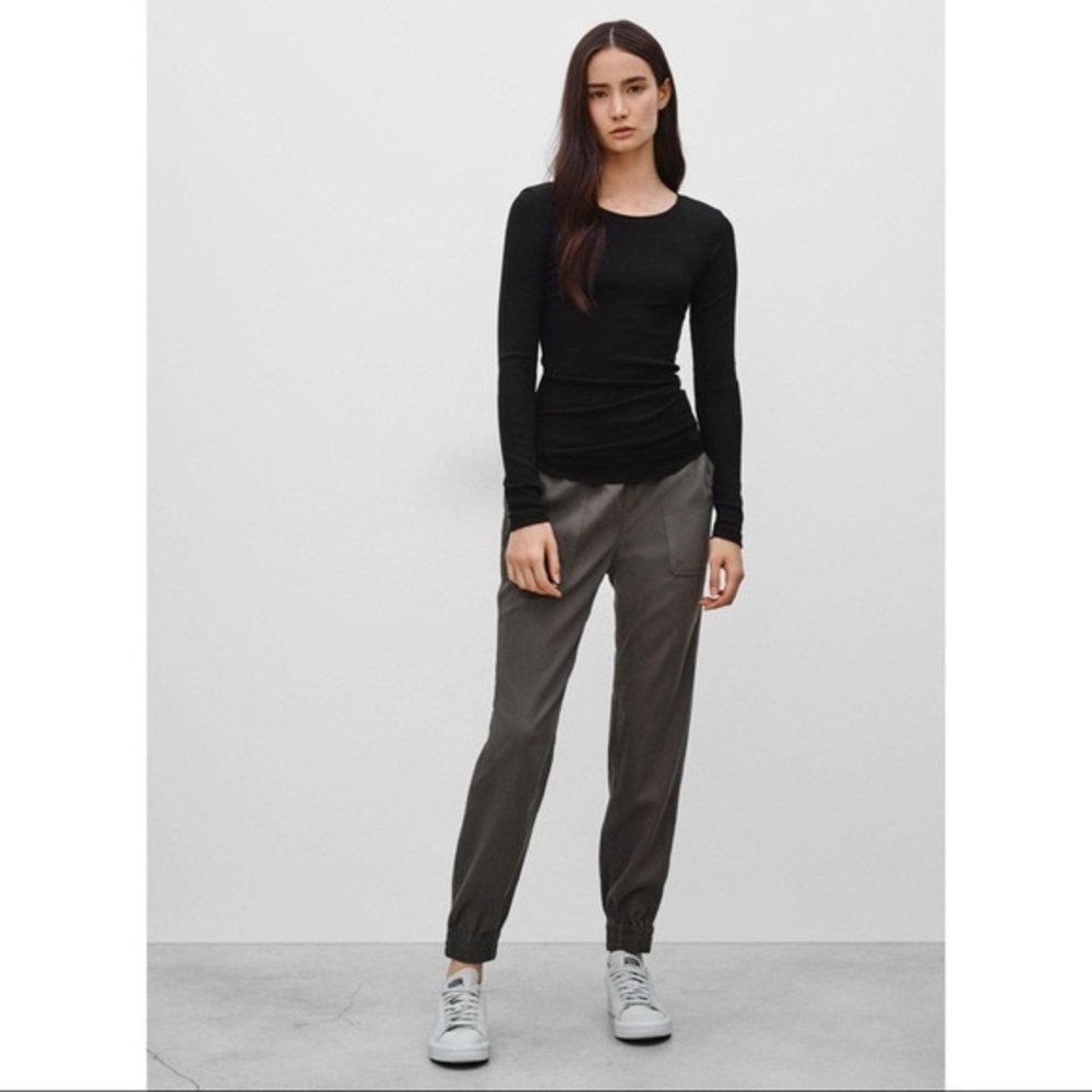 ARITZIA Community Stilo Jogger Pants Black Large